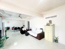 Blk 242 Yishun Ring Road (Yishun), HDB 5 Rooms #535345701
